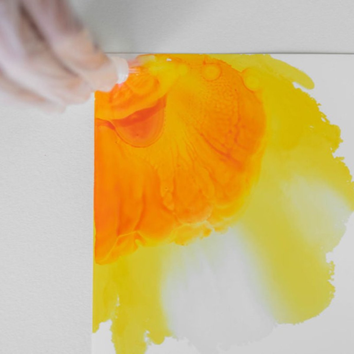 Adults and Crafts LED Light Frame Alcohol Ink Kit Review 2026: A Glowing Weekend DIY Project