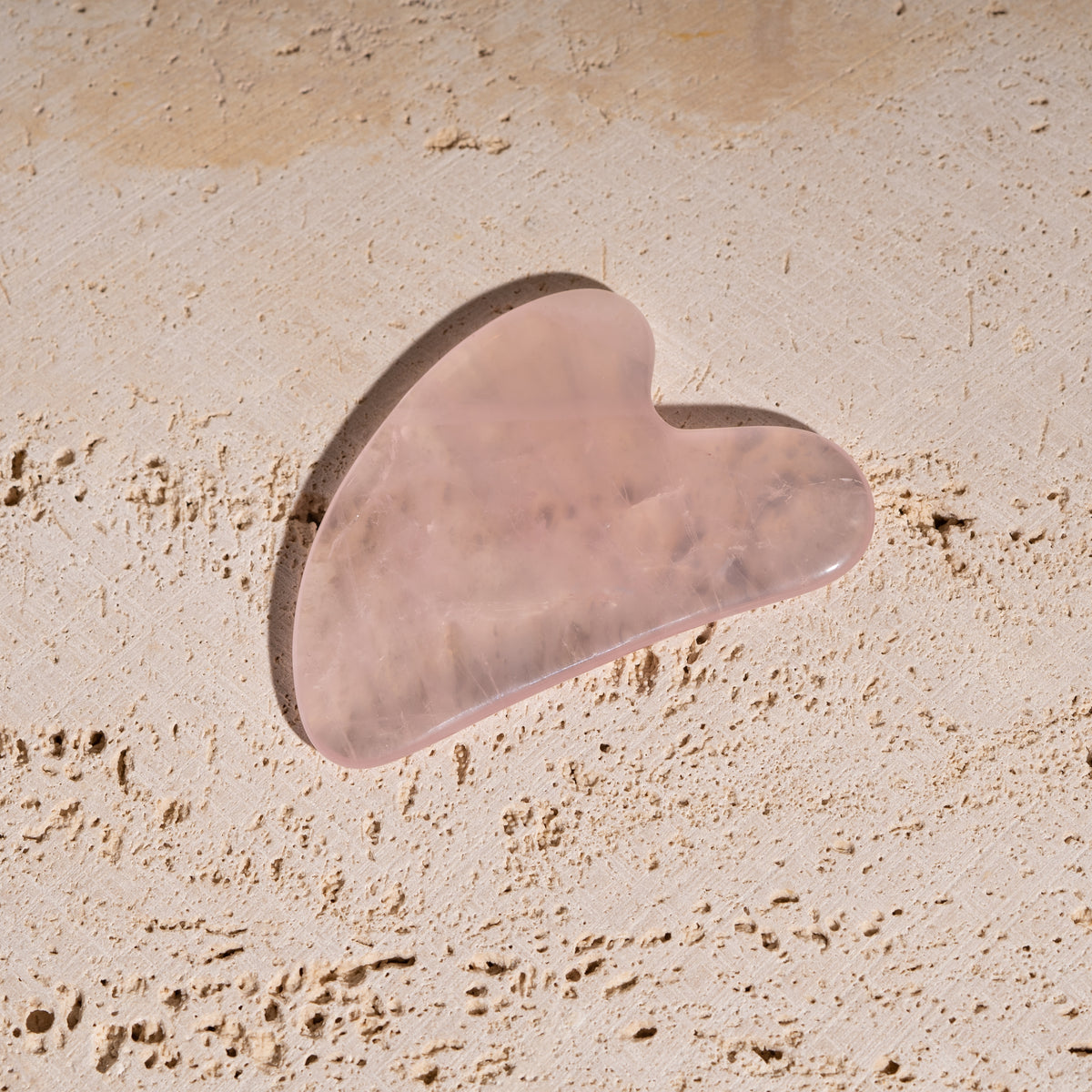Aloisia Beauty Rose Quartz Gua Sha Tool Review