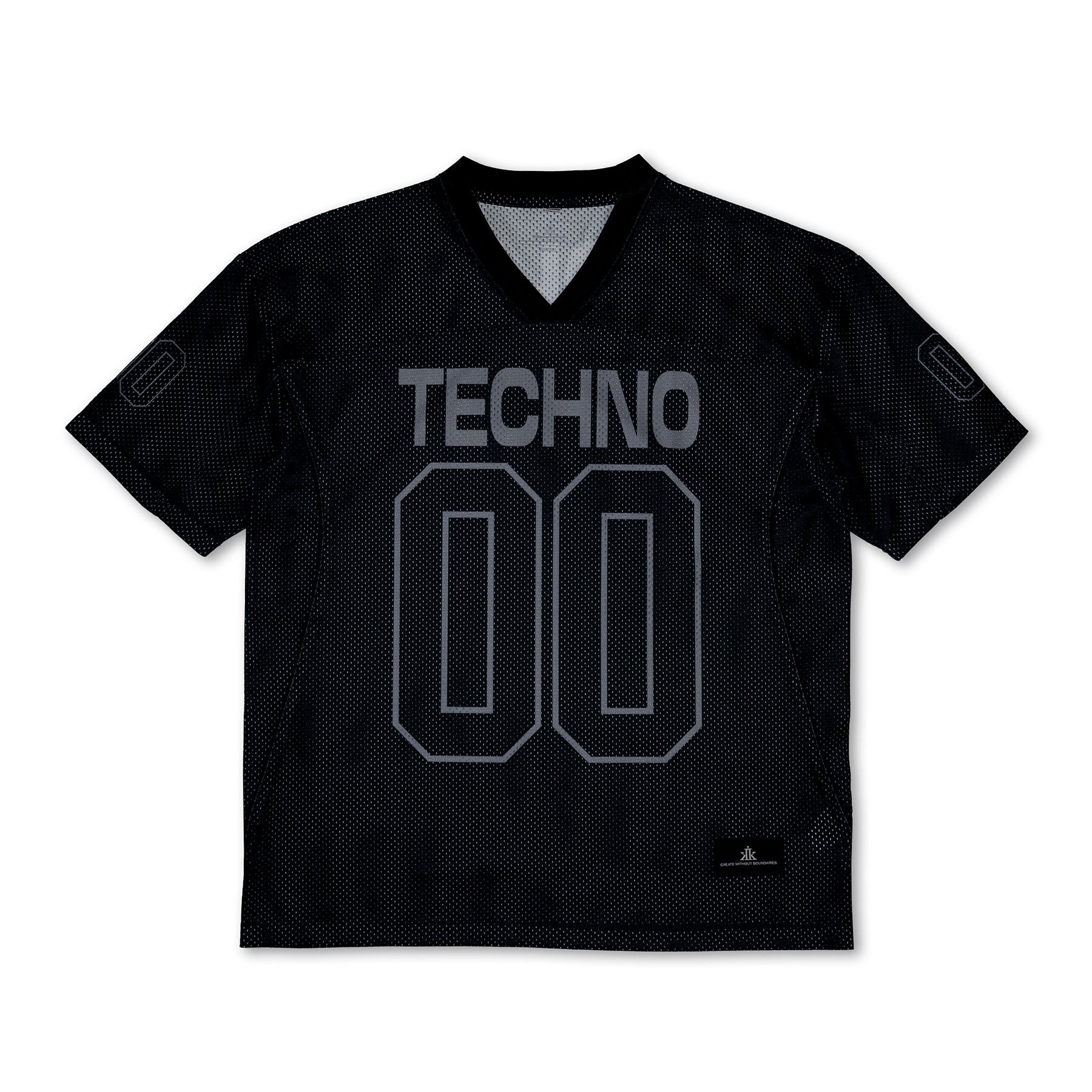 IKendoit Techno Football Jersey Review: Oversized LA-Designed Streetwear