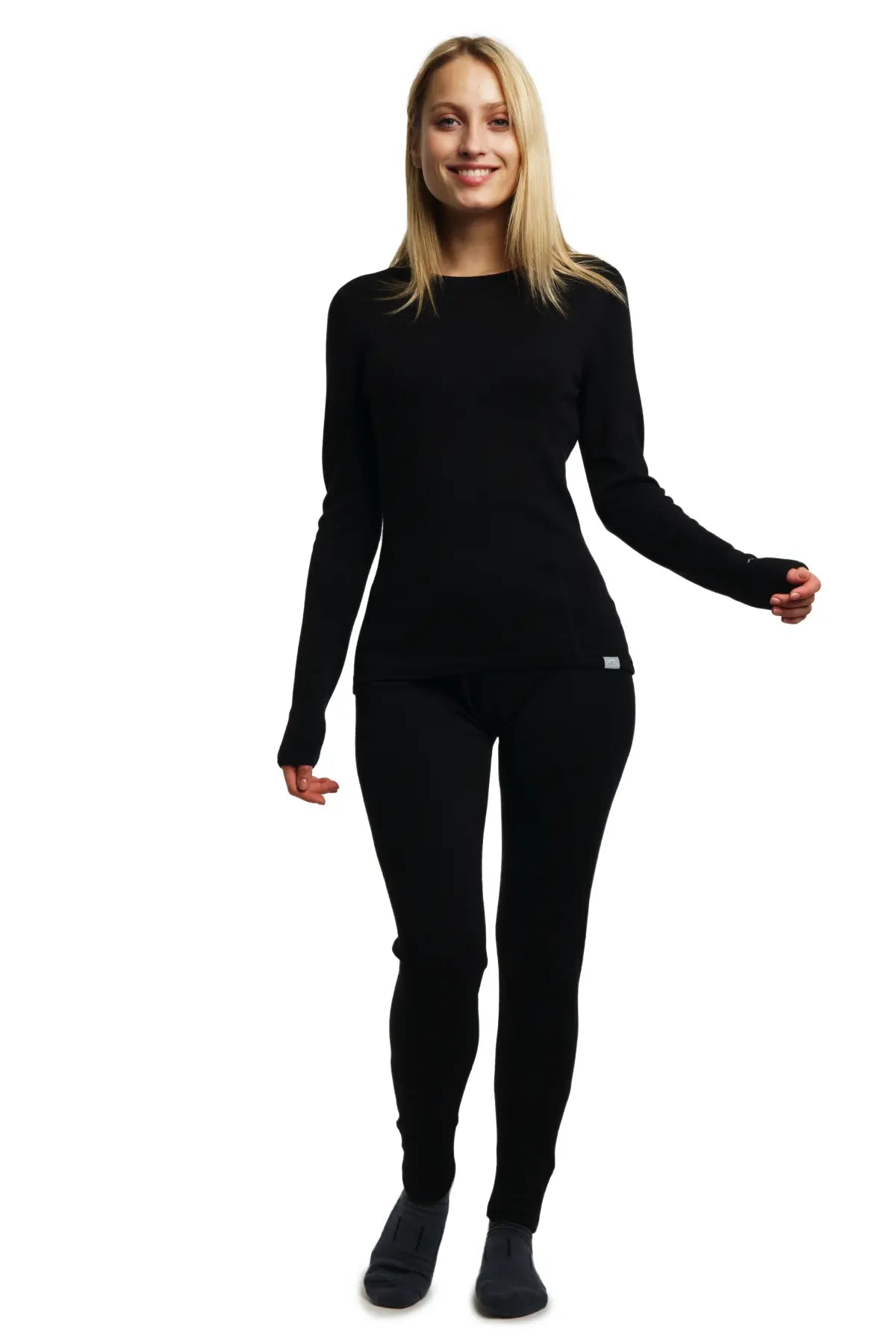 Merino.tech Women's Merino Thermal Set 250 Review: Wool Worth the Warmth?