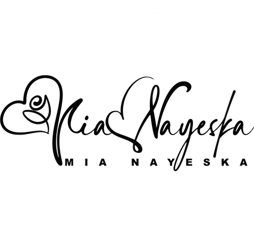 Mia Nayeska logo