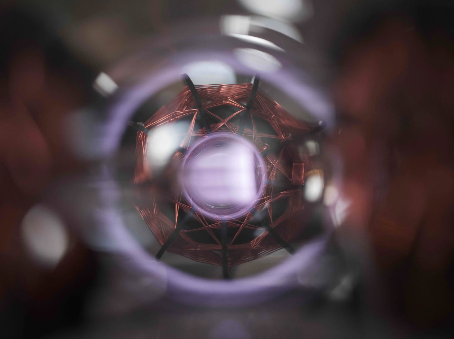 Mirakel Frequency Review: Is This Live Tesla Coil Meditation Service Worth $144/mo?