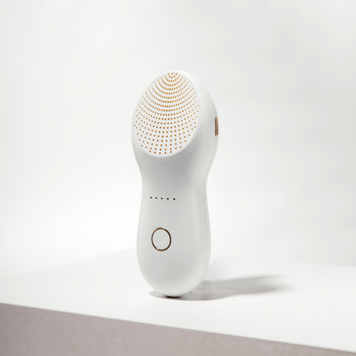 Nebulyft R2 Review (2026): An Honest Look at This High-End At-Home RF Device