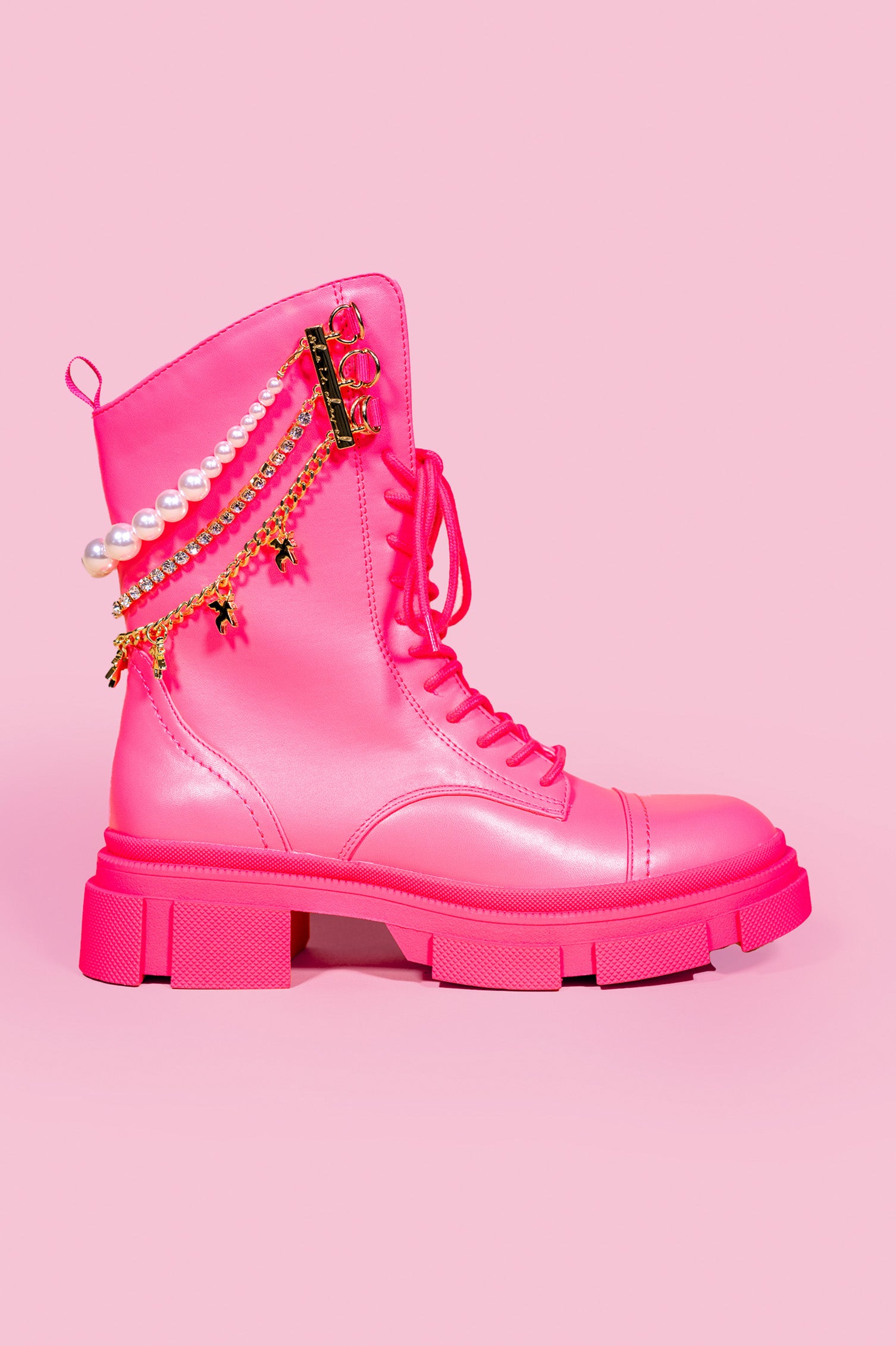 She Is Cheval 1980 Year of the Lady Combat Boot Review (Almost Perfect Collection)