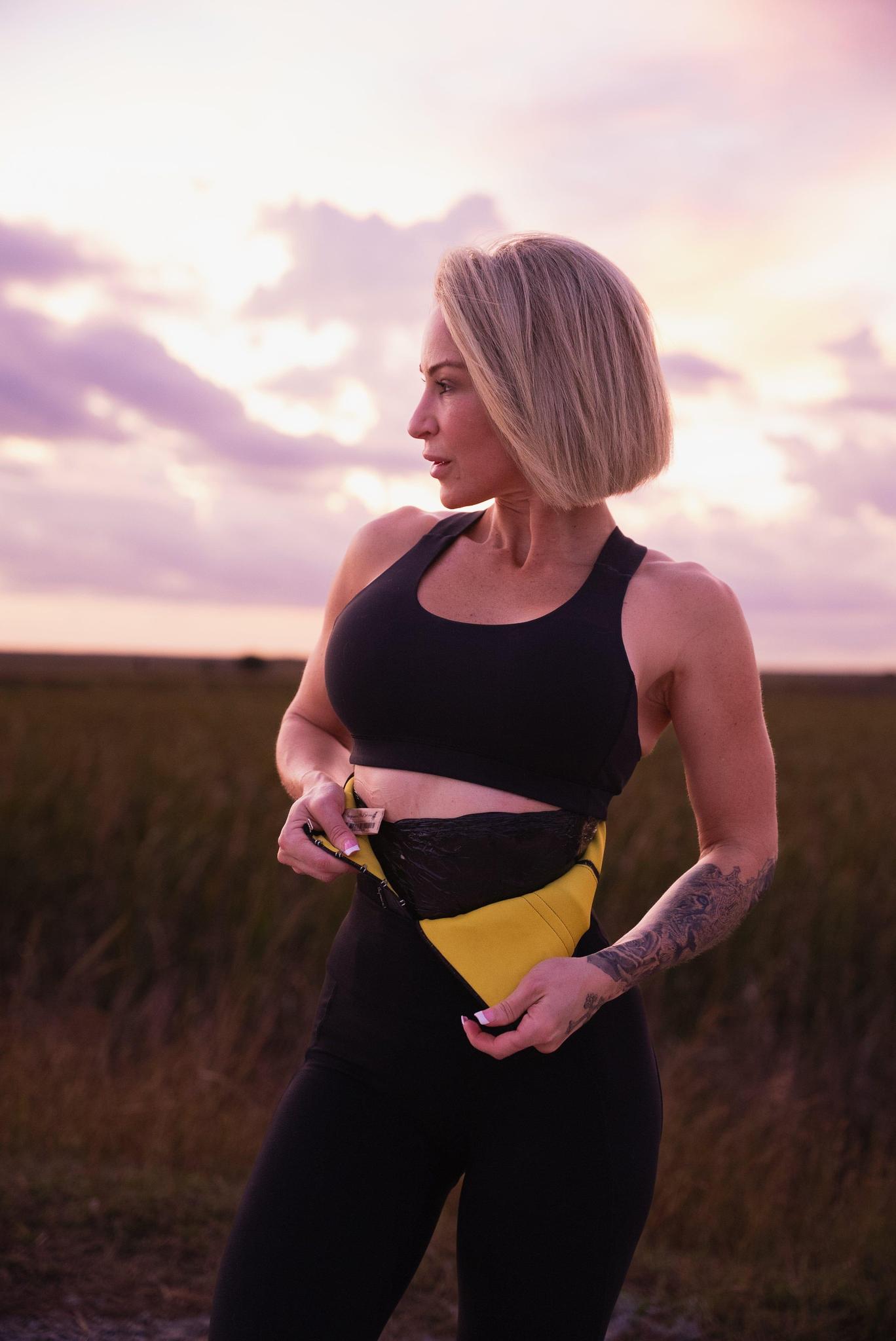 SqueezMeSkinny Neoprene Waist Trainer Review: Does It Actually Boost Sweat?